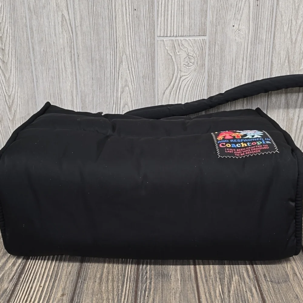 Coachtopia Loop Tote - Picture 8 of 10